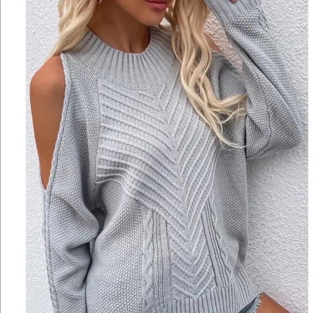 Knit sweater